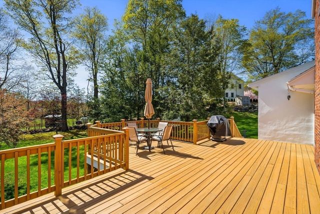 346 Albion St., Wakefield, MA 01880