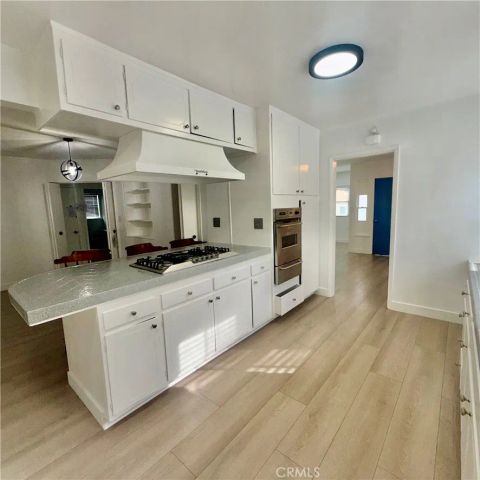 7407 Dunfield, Los Angeles, CA 90045