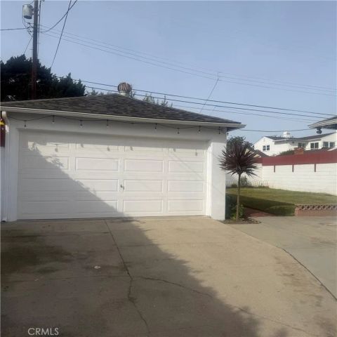 7407 Dunfield, Los Angeles, CA 90045