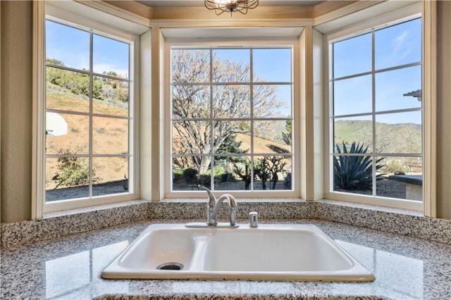 5419 Clanfield, Acton, CA 93510