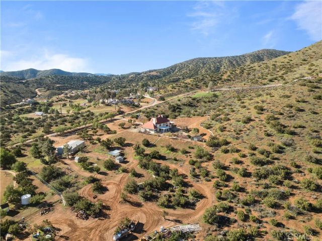 5419 Clanfield, Acton, CA 93510