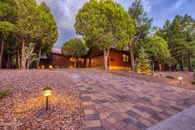 4951 W Stage Coach Trail, Show Low, AZ 85901