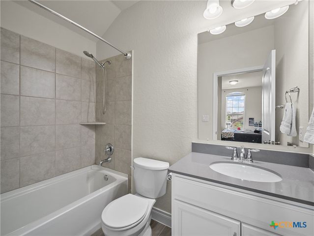 2263 Gran Cielo Trail, New Braunfels, TX 78132