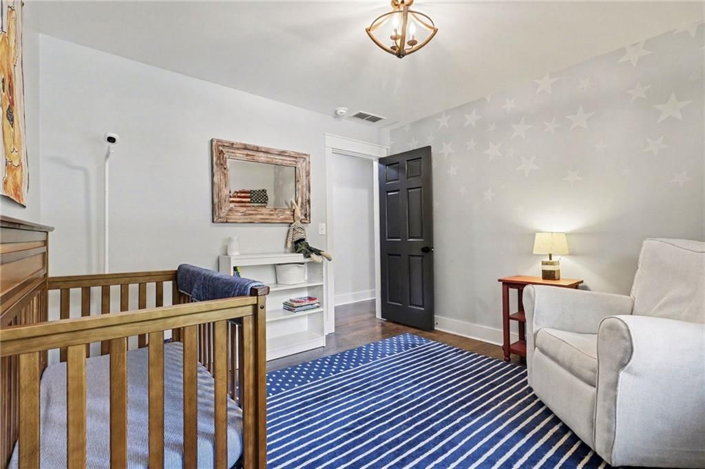 Image 27 of property listing at 1711 W Nancy Creek Drive NE, Atlanta, GA 30319