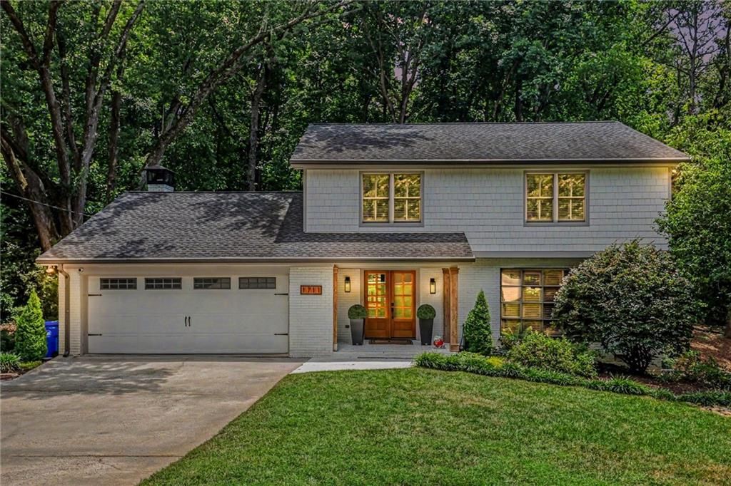 Image 38 of property listing at 1711 W Nancy Creek Drive NE, Atlanta, GA 30319