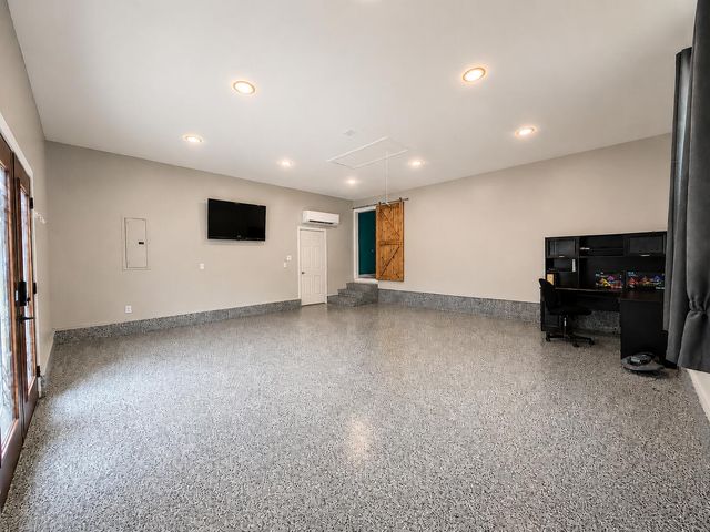 349 Anita Lane, Ledbetter, KY 42058