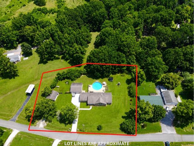349 Anita Lane, Ledbetter, KY 42058