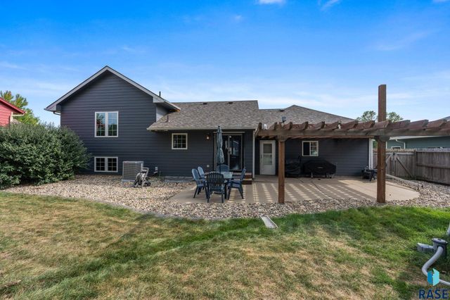 940 E Ryan Dr Drive, Tea, SD 57064