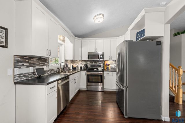 940 E Ryan Dr Drive, Tea, SD 57064