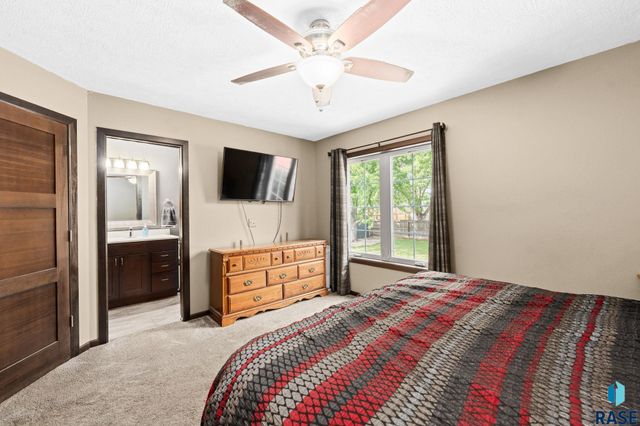 940 E Ryan Dr Drive, Tea, SD 57064