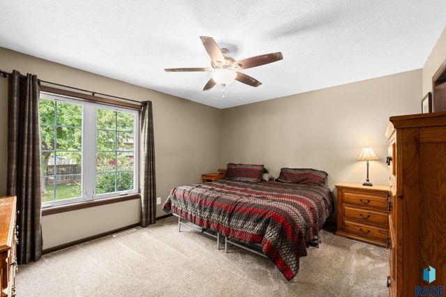 940 E Ryan Dr Drive, Tea, SD 57064