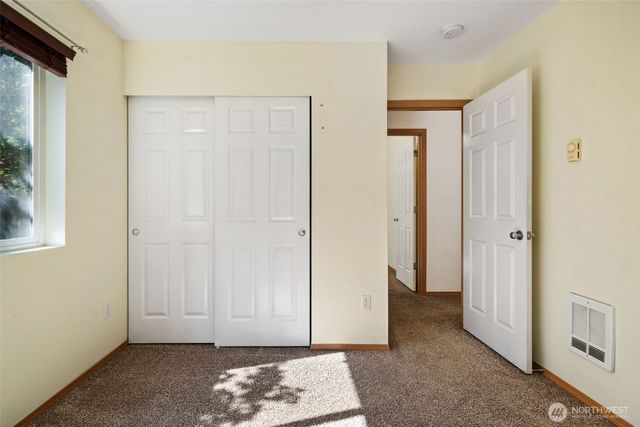 31 E Squaxin Place, Shelton, WA 98584