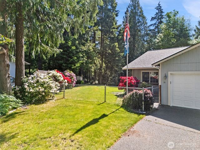 31 E Squaxin Place, Shelton, WA 98584