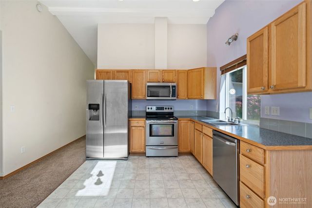 31 E Squaxin Place, Shelton, WA 98584