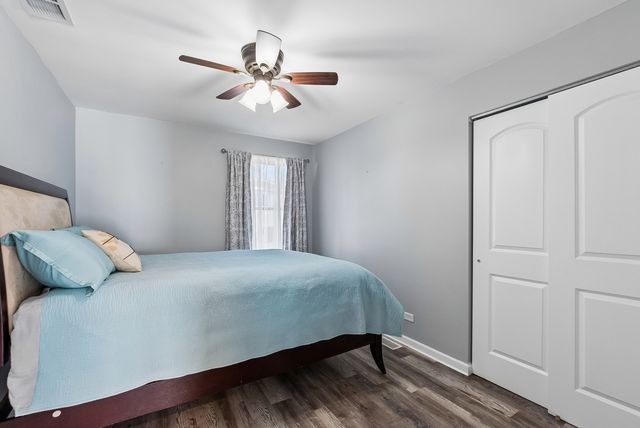 16132 Latrobe Avenue, Oak Forest, IL 60452