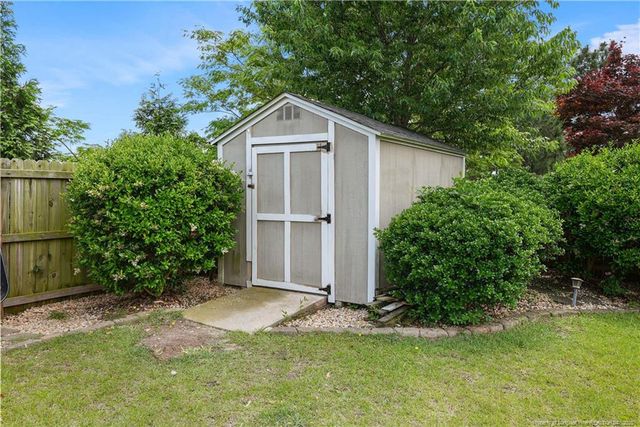 415 Highgrove Drive, Spring Lake, NC 28390