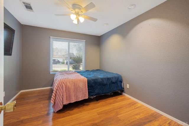 974 Cedarwood Street, Hanford, CA 93230