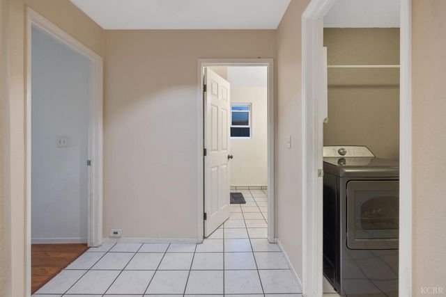 974 Cedarwood Street, Hanford, CA 93230