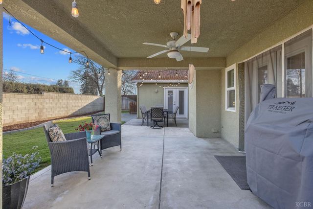 974 Cedarwood Street, Hanford, CA 93230