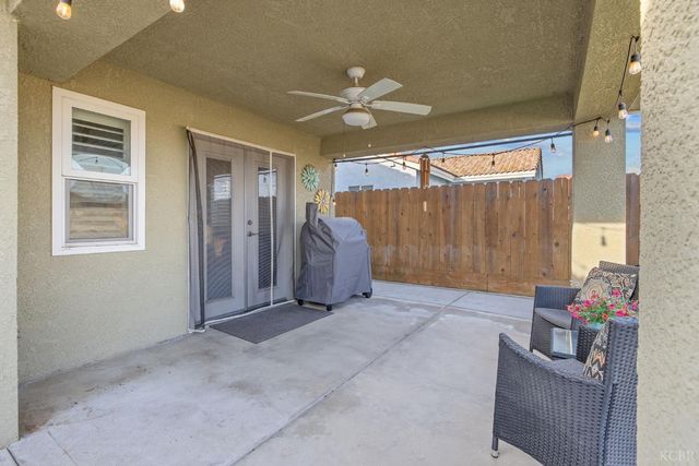 974 Cedarwood Street, Hanford, CA 93230