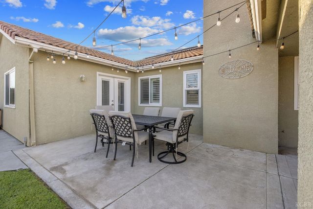 974 Cedarwood Street, Hanford, CA 93230