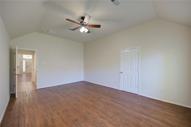 19915 Shore Meadows Lane, Richmond, TX 77407