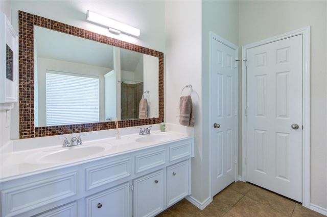 19915 Shore Meadows Lane, Richmond, TX 77407