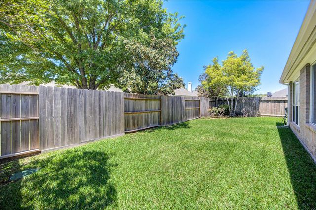 19915 Shore Meadows Lane, Richmond, TX 77407