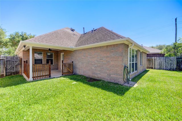 19915 Shore Meadows Lane, Richmond, TX 77407