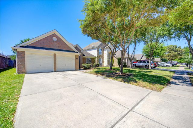 19915 Shore Meadows Lane, Richmond, TX 77407