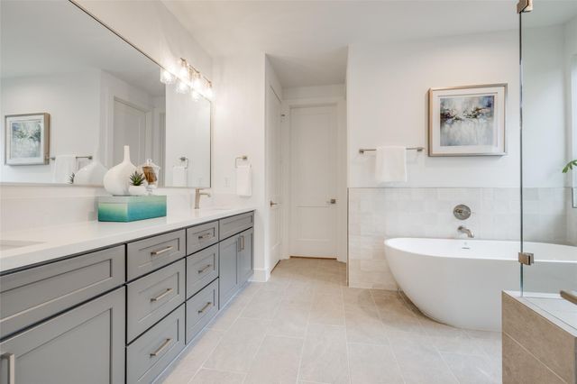 2713 Beauchamp Street, Houston, TX 77009