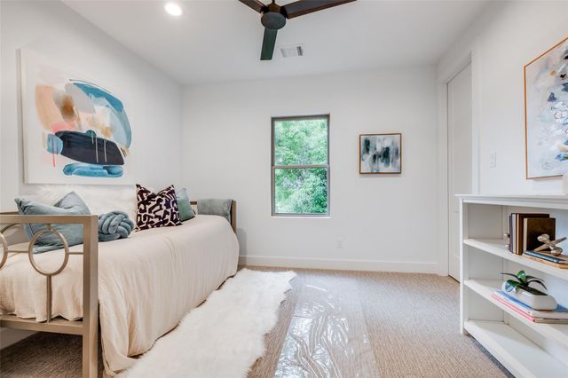 2713 Beauchamp Street, Houston, TX 77009