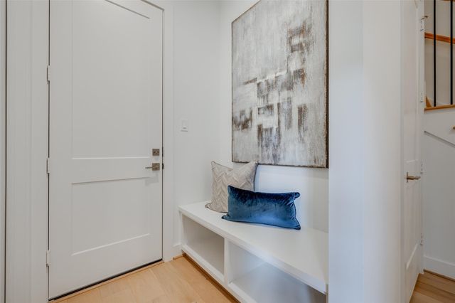 2713 Beauchamp Street, Houston, TX 77009