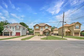 6916 Meador Ave, Austin, TX 78752