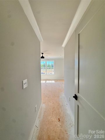 715 Pinecone Drive 27, Gastonia, NC 28056