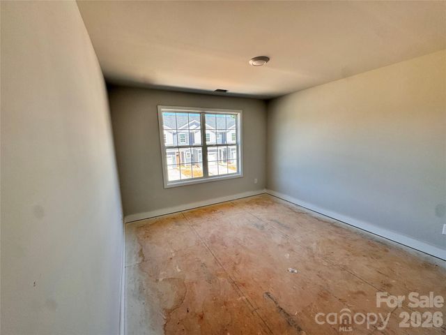 715 Pinecone Drive 27, Gastonia, NC 28056