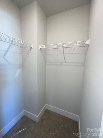 715 Pinecone Drive 27, Gastonia, NC 28056
