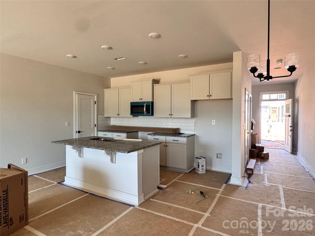 715 Pinecone Drive 27, Gastonia, NC 28056
