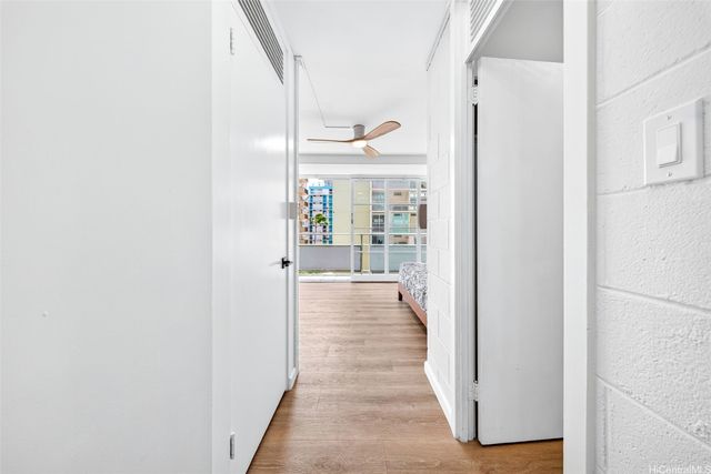 445 Kaiolu Street 401, Honolulu, HI 96815