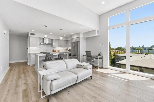 3030 Jarvis Street 7, San Diego, CA 92106