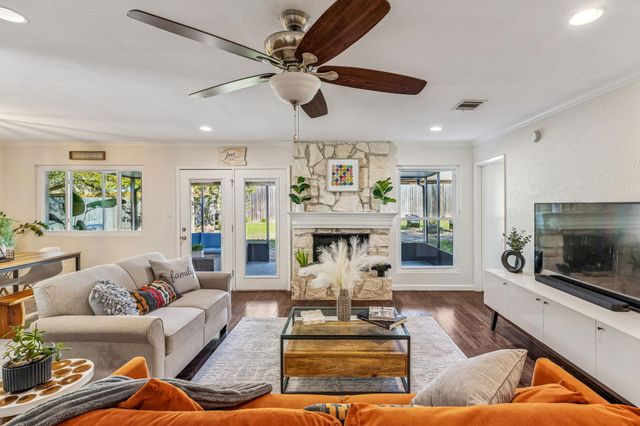 5502 Porsche LN, Austin, TX 78749