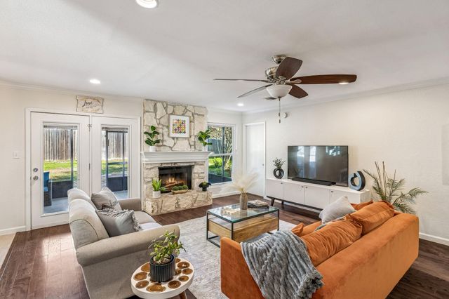 5502 Porsche LN, Austin, TX 78749