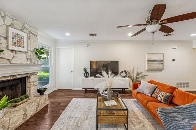 5502 Porsche LN, Austin, TX 78749