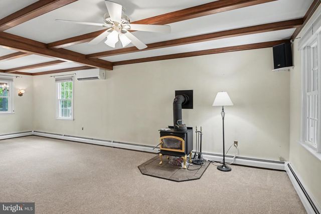 435 OLD STATE RD, Media, PA 19063