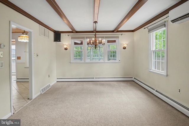 435 OLD STATE RD, Media, PA 19063