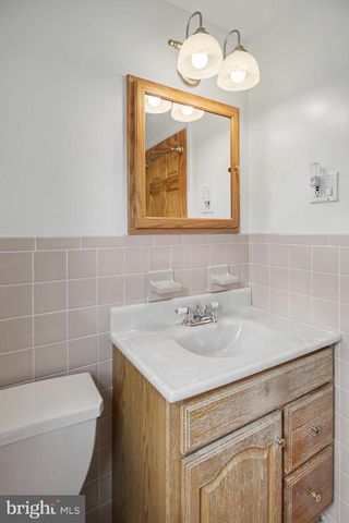 435 OLD STATE RD, Media, PA 19063