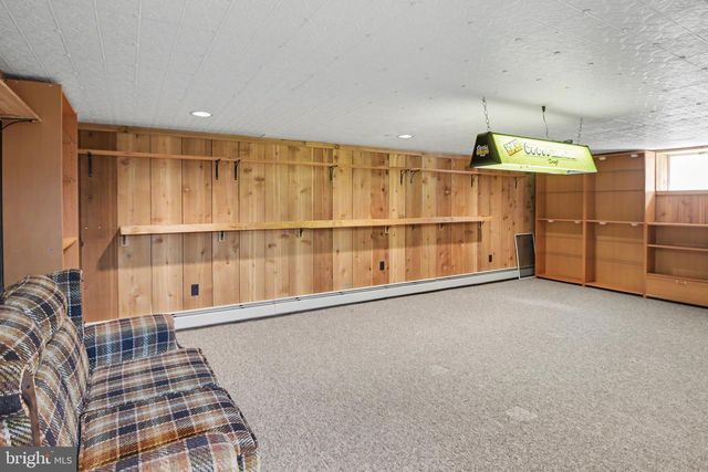435 OLD STATE RD, Media, PA 19063