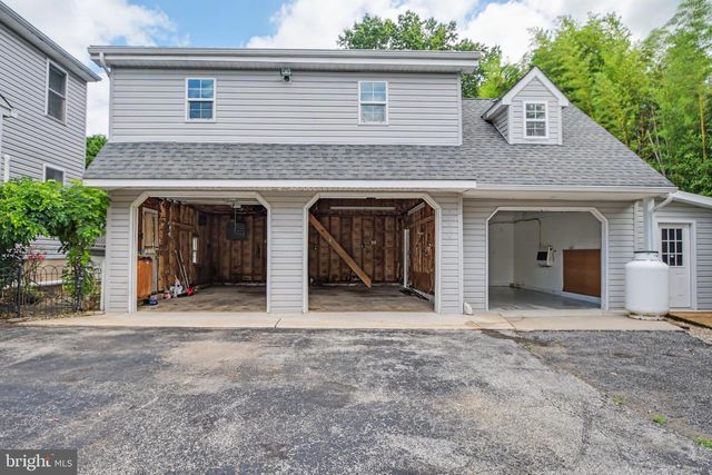 435 OLD STATE RD, Media, PA 19063