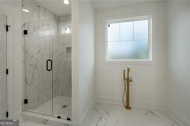 301 Windy Hill Drive, Calhoun, GA 30701