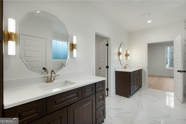 301 Windy Hill Drive, Calhoun, GA 30701